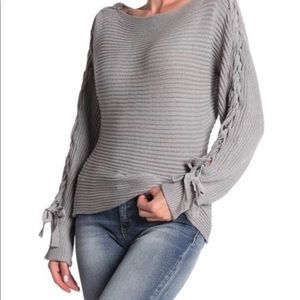 Nwt BB Dakota lace tied braided sleeves sweater M